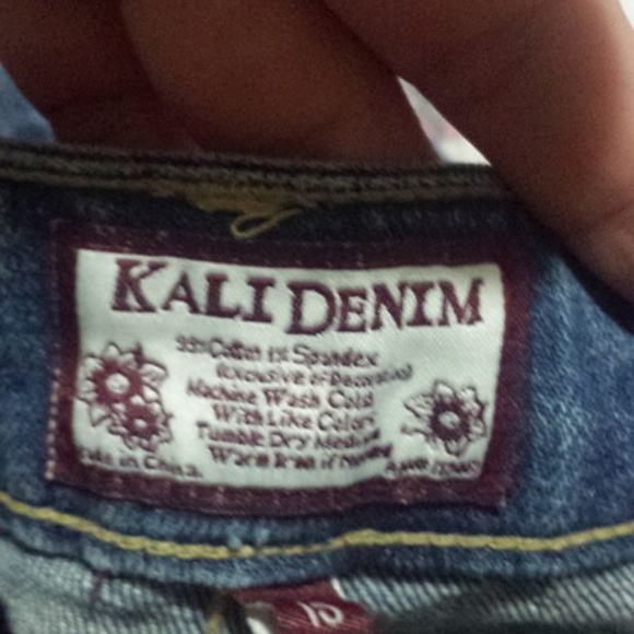 Jeans - Picture 2 of 2